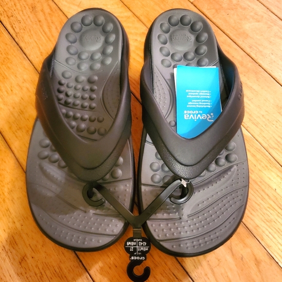 Crocs Flip Flops - Picture 1 of 3